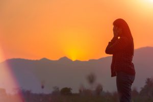 秘密の恋をしている女性が感じる不安・苦しみ・悲しみと悩み別の解決法